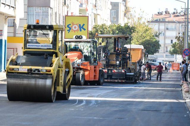 Cumhuriyet Mahallesi’nde asfalt çalışması