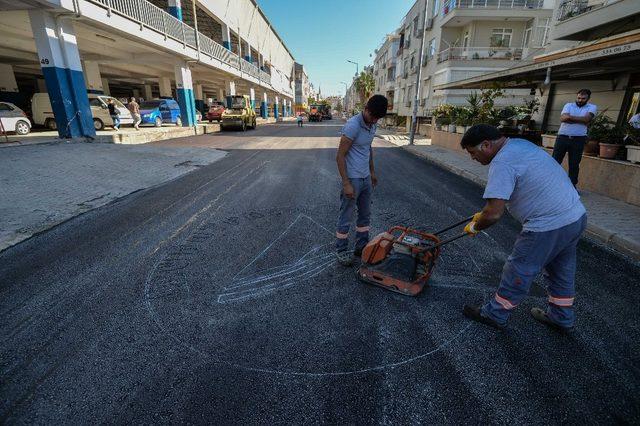 Cumhuriyet Mahallesi’nde asfalt çalışması