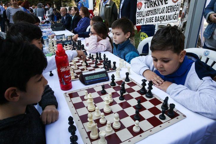 Buca’da cumhuriyet coşkusu sürüyor G2