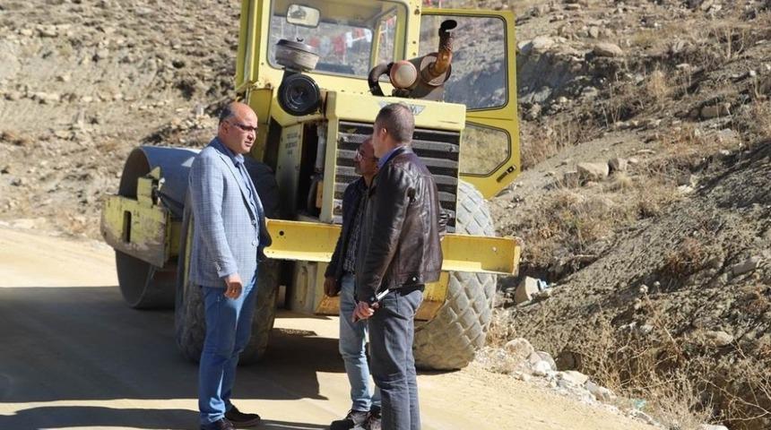 Tunceli&rsquo;de yollarda bakım &ccedil;alışması
