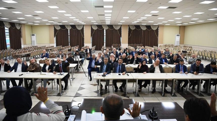 Kartepe&rsquo;de 7 g&uuml;ndem maddesi karara bağlandı