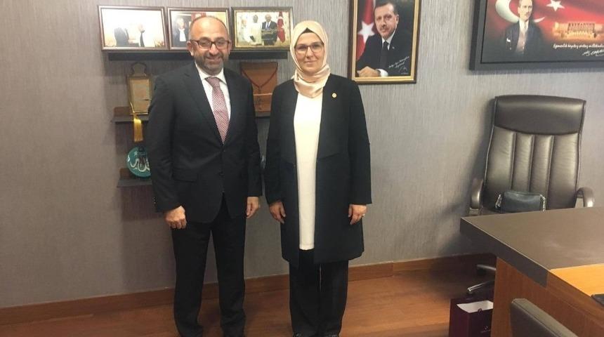 Başkan &Uuml;z&uuml;lmez&rsquo;den Ankara temasları