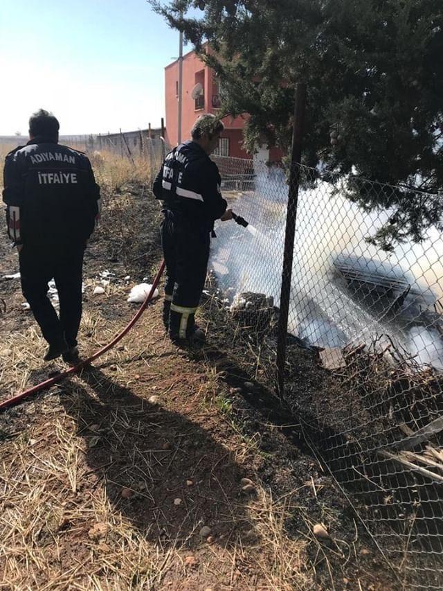 Anız yangını bağ evine sıçramadan söndürüldü