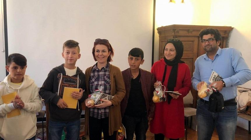 &Ccedil;ınarlı &ouml;ğrenciler Macaristan&rsquo;a gitti