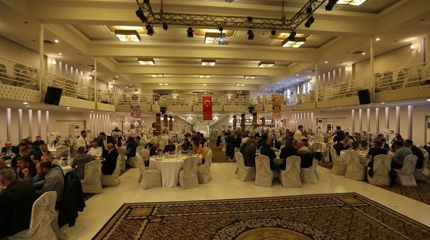 Başkan To&ccedil;oğlu, &rsquo;Zirve&rsquo;den Yeni Ufuklara Koşuş&rsquo; programına katıldı