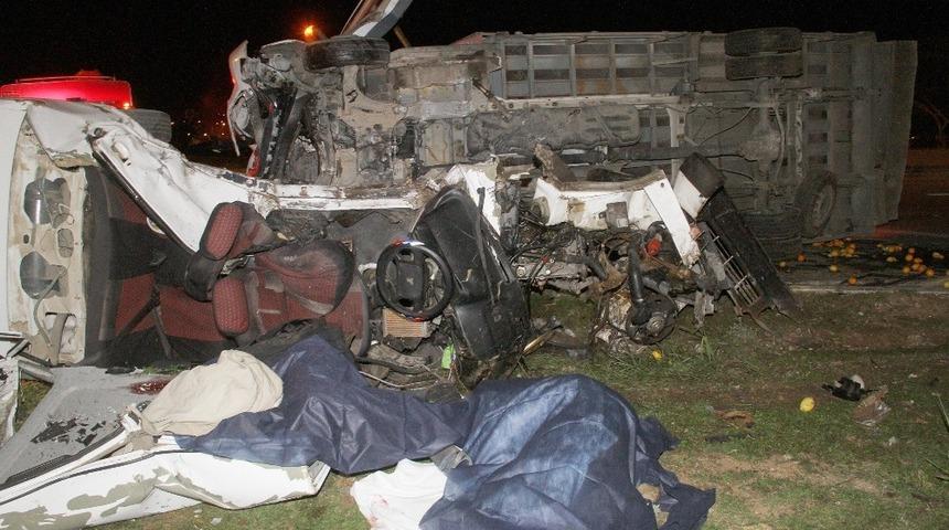 Feci kazada hayatını kaybedenler baba-oğul &ccedil;ıktı