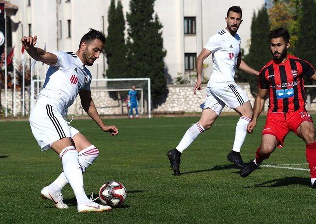 TFF 2. Lig, UTAŞ Uşakspor:3 - Gaziantepspor:0