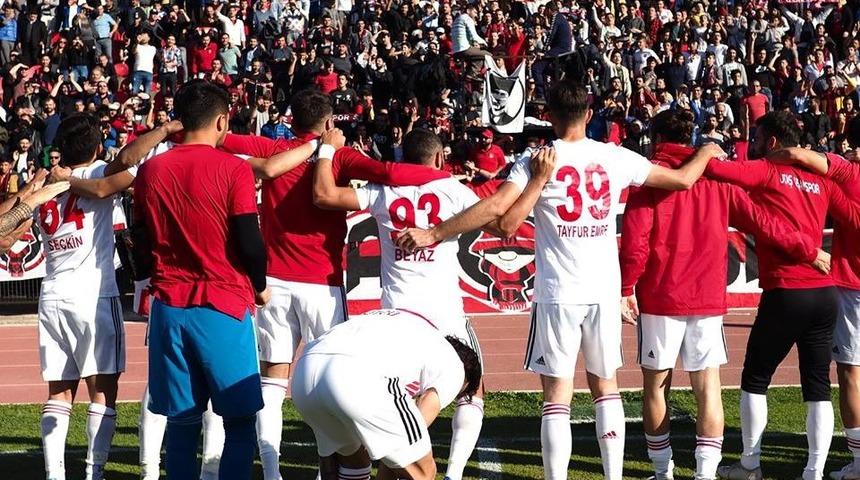 TFF 2. Lig, UTAŞ Uşakspor:3 - Gaziantepspor:0