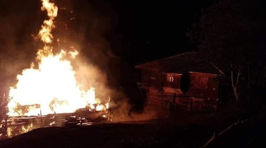 Kastamonu&rsquo;da ev yangını