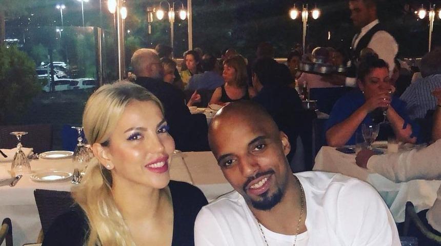 Jordan Theodore'dan şoke eden G.Saray paylaşımı!