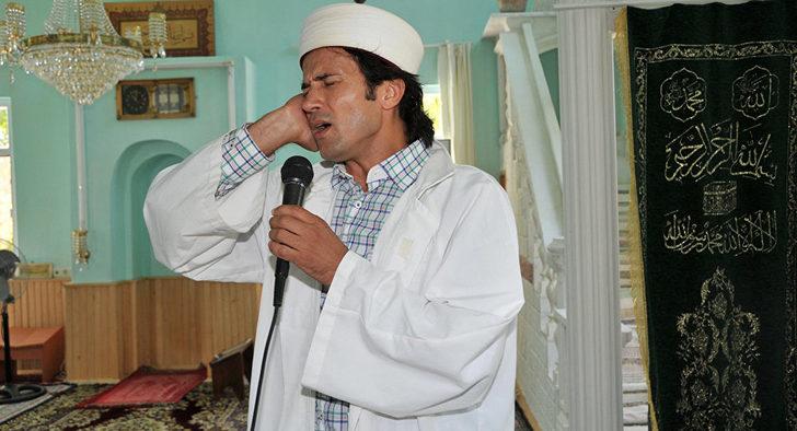 Türkiye'nin konuştuğu 'Rockçı imam' adaylığını açıkladı