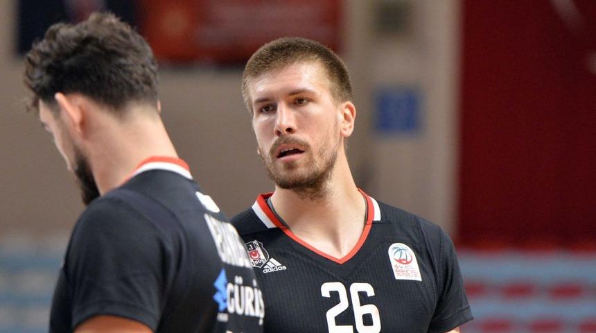 Beşiktaş'ta kriz! Maaşları ödenmeyince idmana çıkmadılar