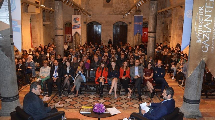 Gaziantep Ahmet G&uuml;neştekin&rsquo;i ağırladı