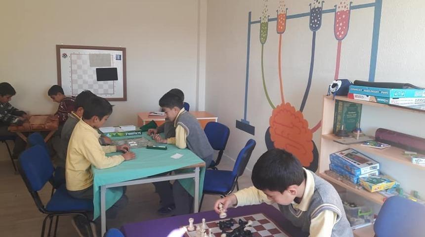 Ortaokul&rsquo;da &rsquo;Akıl ve zeka oyunları&rsquo; sınıfı