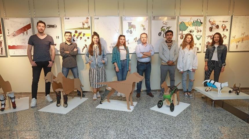 Engelli hayvanlar i&ccedil;in protez tasarladılar