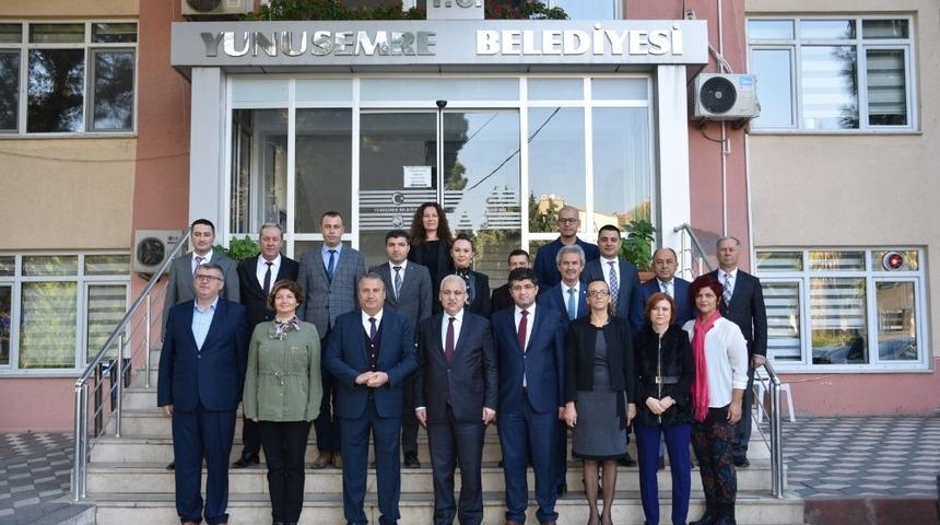 Vali G&uuml;ven&ccedil;er&rsquo;den Başkan &Ccedil;er&ccedil;i&rsquo;ye &ouml;vg&uuml;