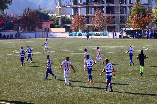 Bilecikspor deplasmanda adeta gol oldu yağdı