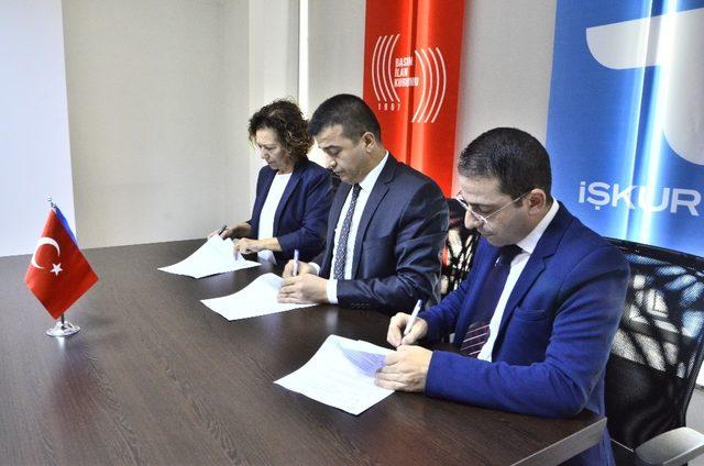 İŞKUR ve BİK, Adana’da Yeni Nesil Gazetecilik Eğitim ve İstihdam Protokolü imzaladı