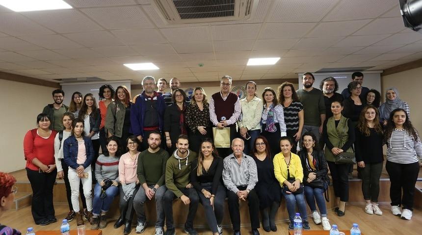 PA&Uuml;&rsquo;de &lsquo;eğitim de drama&rsquo; anlatıldı