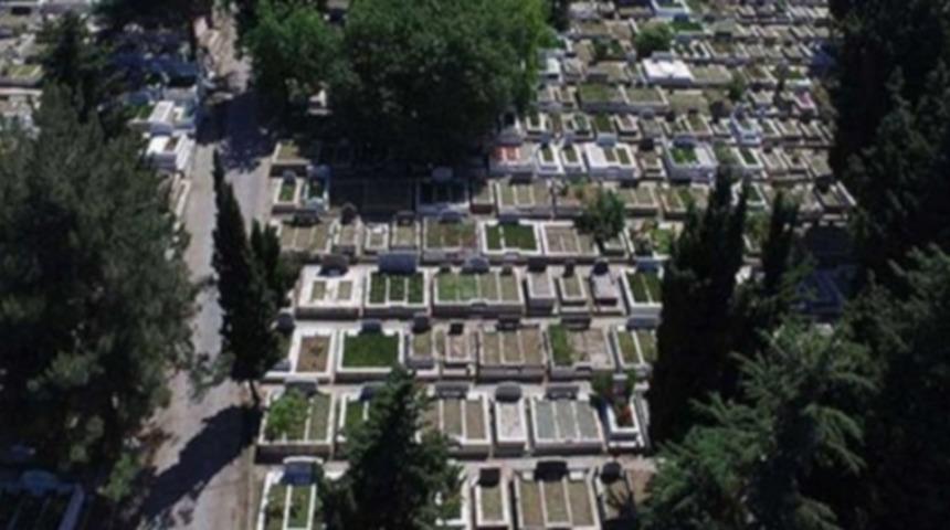 Ölülere borç çıkardılar: Ücreti ödeyemeyenlerin mezarına yeni defin yapılacak