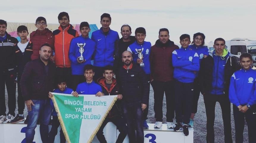 Yaşamspor b&ouml;lge 3&rsquo;&uuml;nc&uuml;s&uuml; oldu