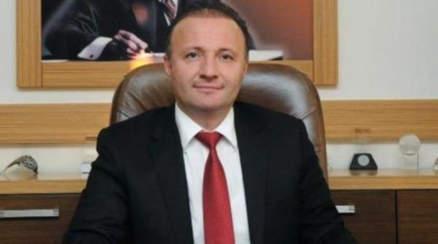 Akdeniz Üniversitesi Rektörü'nden öğrenciye: Ne yapalım Nuran...