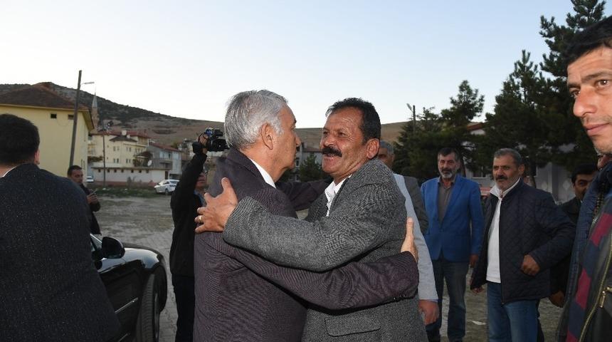 Başkan G&uuml;naydın, Şehit Sercan Kara&rsquo;nın mevlit yemeğine katıldı