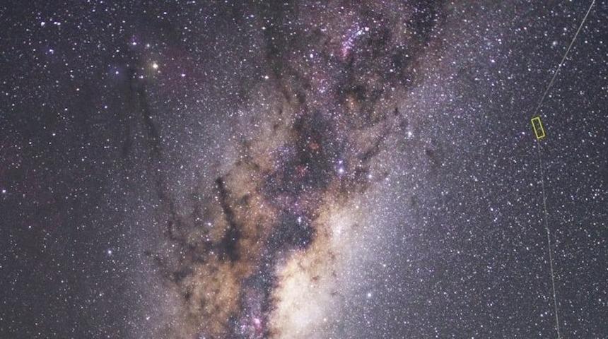 Dünya şokta! 2MASS J18082002–5104378B bulundu