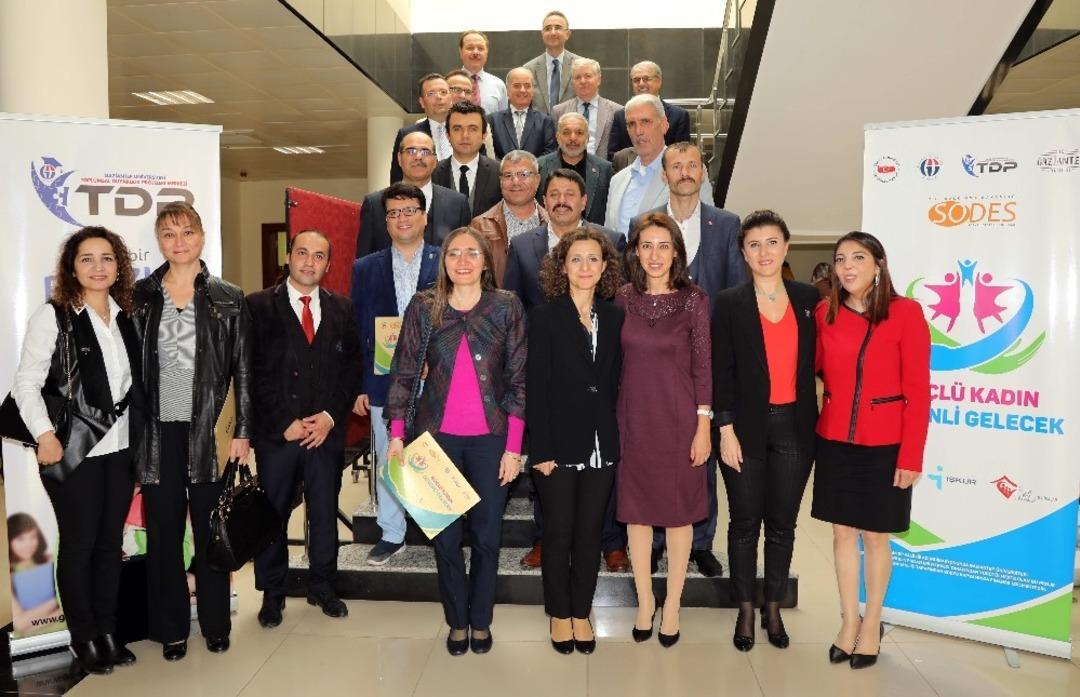 &lsquo;G&uuml;&ccedil;l&uuml; Kadın G&uuml;venli Gelecek&rsquo; projesi tamamlandı