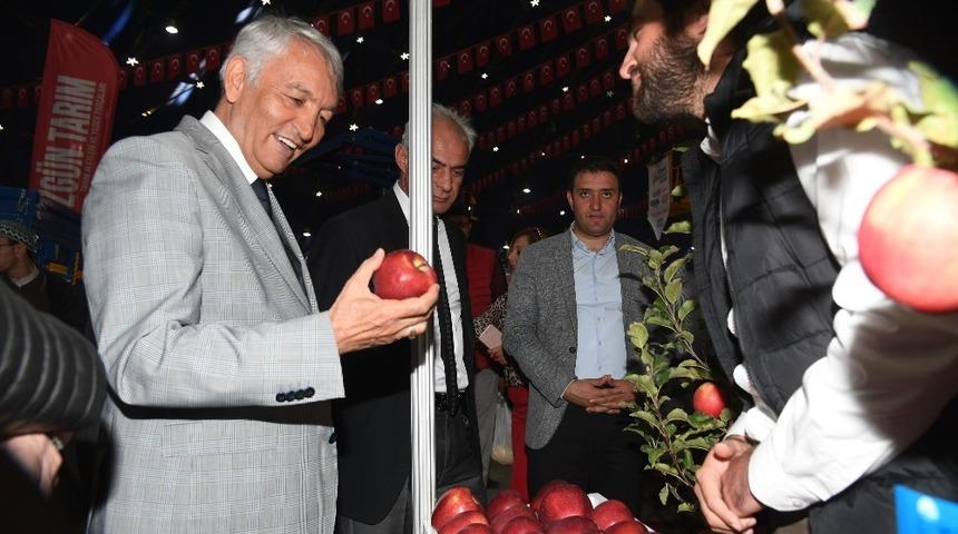 G&uuml;naydın: &ldquo;T&uuml;rkiye&rsquo;yi ve d&uuml;nyayı temsil edecek fuar merkezi yapıyoruz&rdquo;