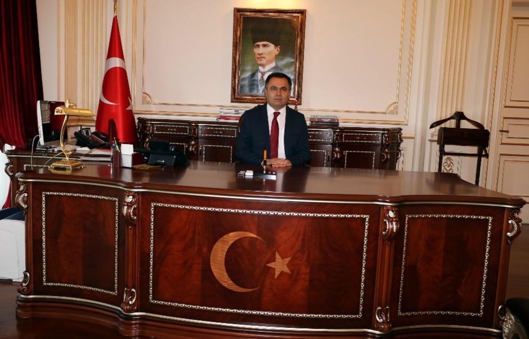 Yozgat Valisi Kadir &Ccedil;akır, g&ouml;reve başladı