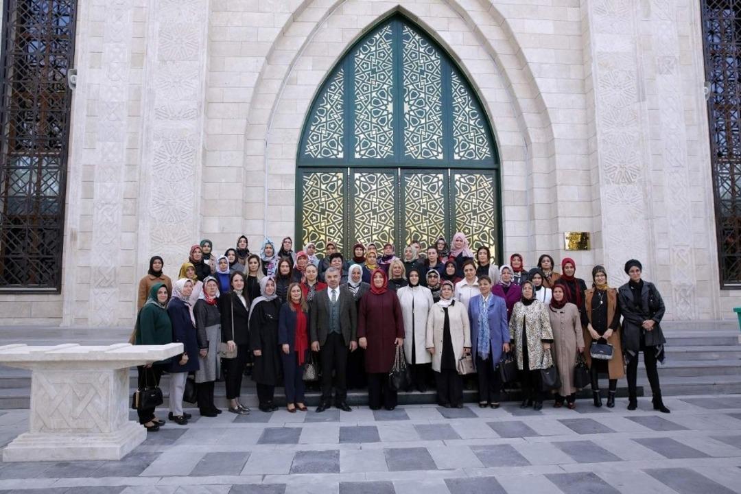 Başkan &Ccedil;elik: "3,5 senedir yoğun bir tempo ile &ccedil;alışıyoruz"