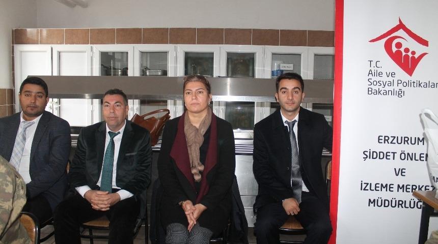 Bedelli Askerlere &ldquo;Kadına Y&ouml;nelik Şiddetle M&uuml;cadele&rdquo; semineri