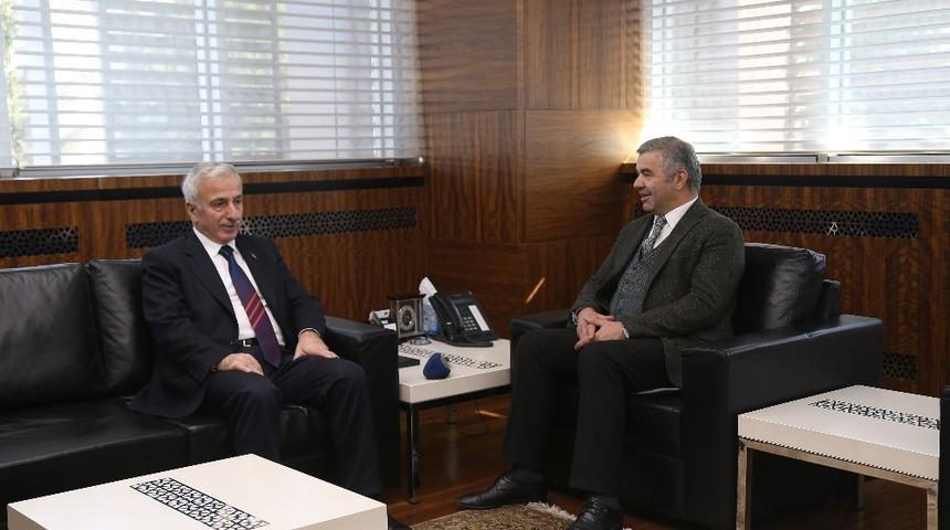 Vali Kam&ccedil;ı&rsquo;dan Başkan &Ccedil;elik&rsquo;e veda ziyareti