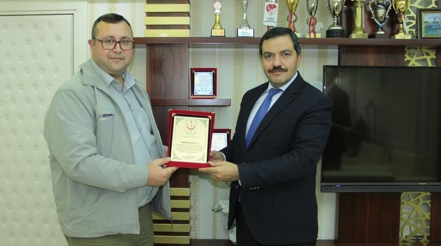 Hazır sular “Kanserde erken teşhis hayat kurtarır " etiketiyle satılacak