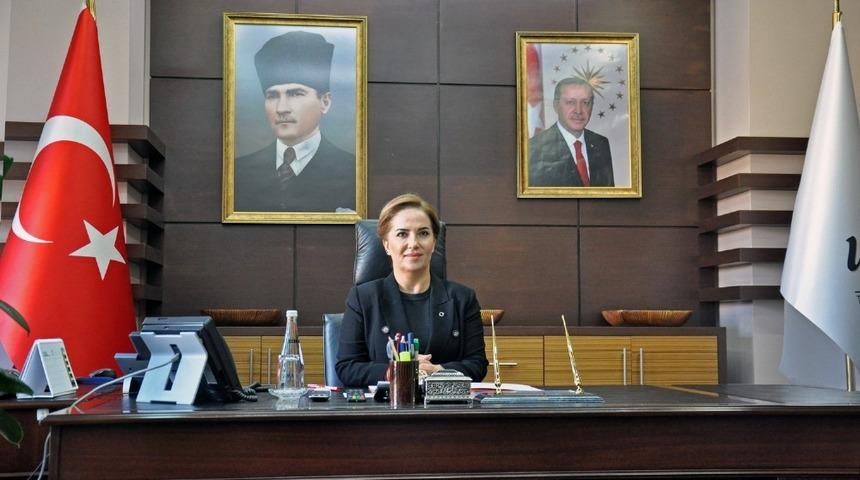 Vali Funda Kocabıyık g&ouml;reve başladı
