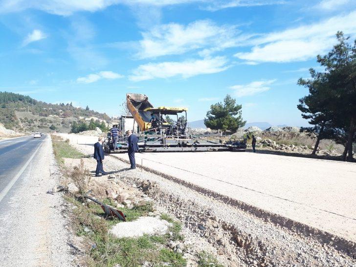 Dursunbey Çevre Yolunda Sıcak Asfalt Çalışmaları Başlıyor G3