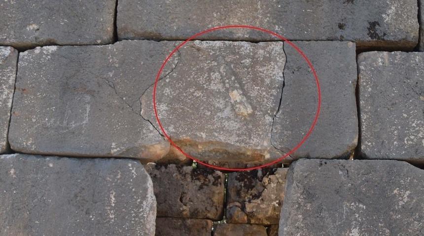 'Herakles'in sopası kabartması' Adıyaman'da bulundu