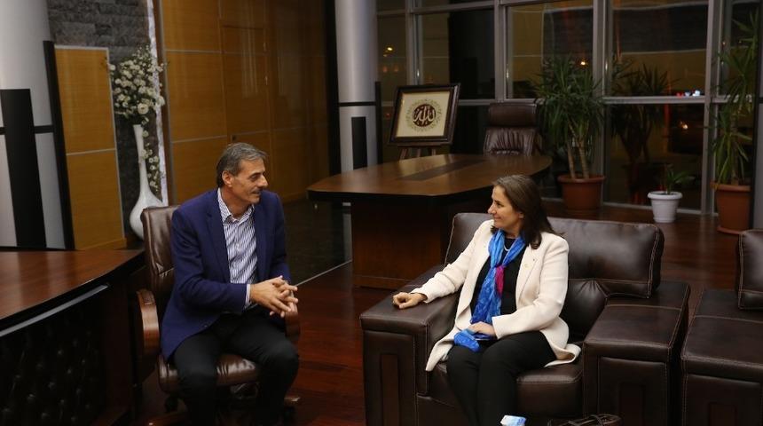 Başkan Yardımcısı Kaynarca, Başkan Alemdar&rsquo;ı ziyaret etti