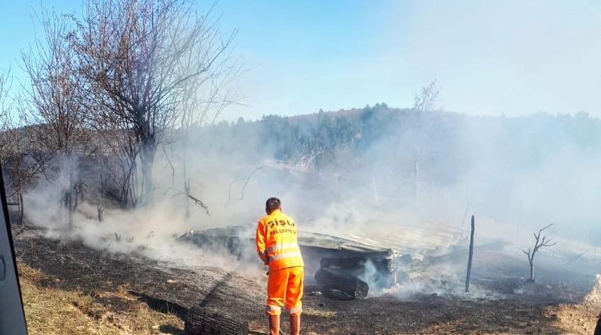 Kastamonu&rsquo;da &ccedil;ıkan yangın b&uuml;y&uuml;meden s&ouml;nd&uuml;r&uuml;ld&uuml;