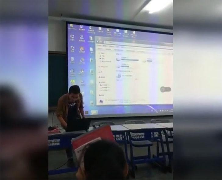 Sınıfta skandal görüntüler! Çırılçıplak... G5