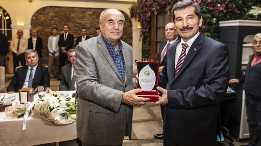 Şahin Aybal&rsquo;dan İzmir&rsquo;e veda