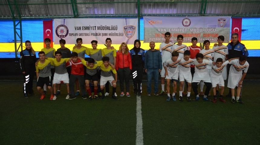 Van&rsquo;da 29 Ekim Cumhuriyet Kupası Futbol Turnuvası