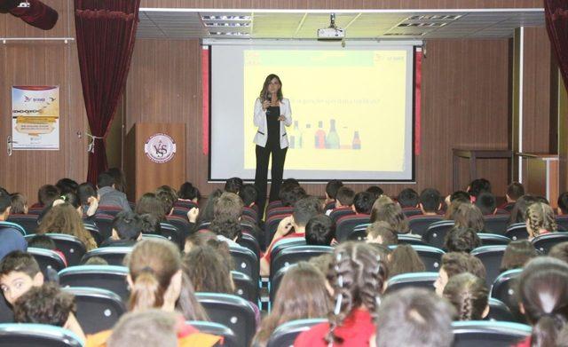 Küçükçekmece’de bağımlılıkla mücadele seferberliği