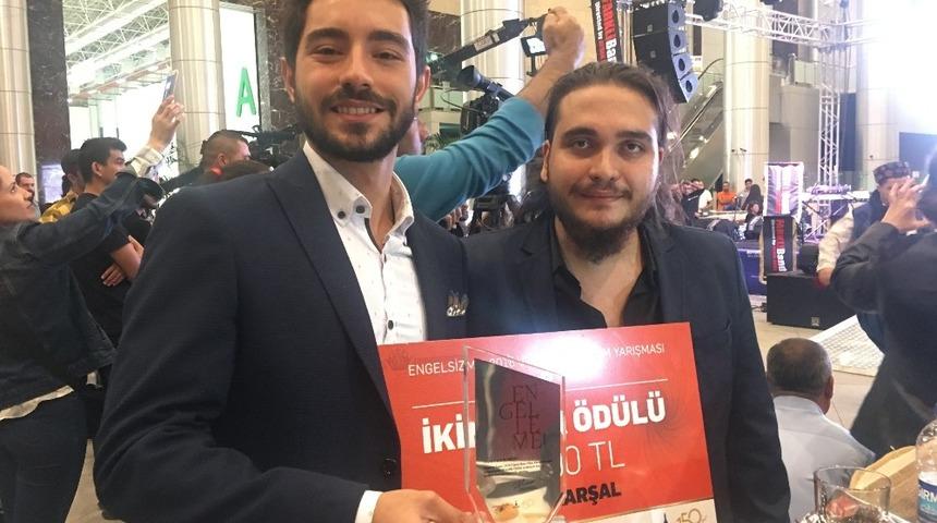 AD&Uuml; İletişim Fak&uuml;ltesinden ikincilik &ouml;d&uuml;l&uuml;