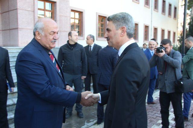 Malatya’nın yeni valisi Aydın Baruş, göreve başladı