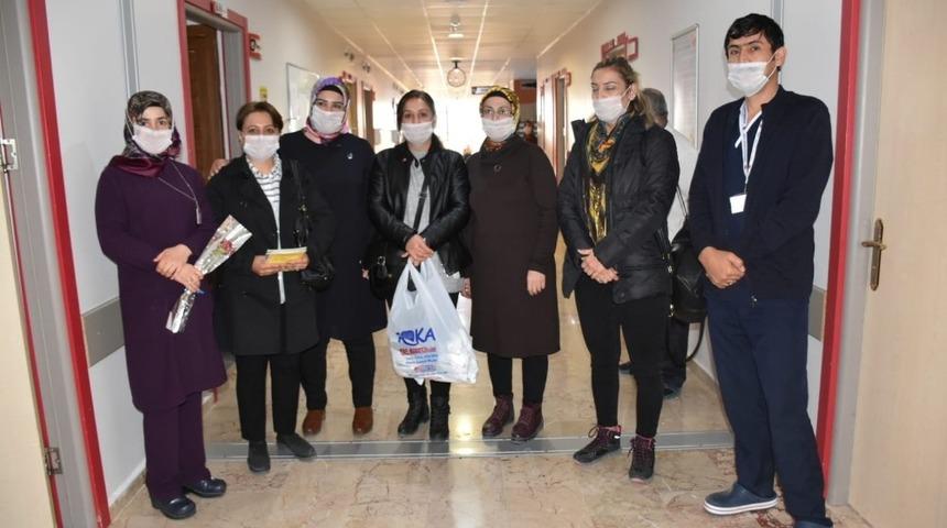 MHP&rsquo;den l&ouml;semili hastalara ziyaret