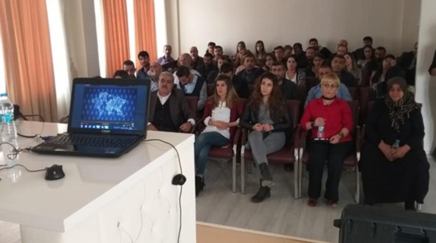 Y&uuml;ksekova&rsquo;da &lsquo;Kadına Y&ouml;nelik Şiddetle M&uuml;cadele&rsquo; semineri