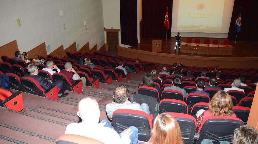 Şen: "Kazaların y&uuml;zde 95&rsquo;i s&uuml;r&uuml;c&uuml; kusurundan kaynaklanıyor"