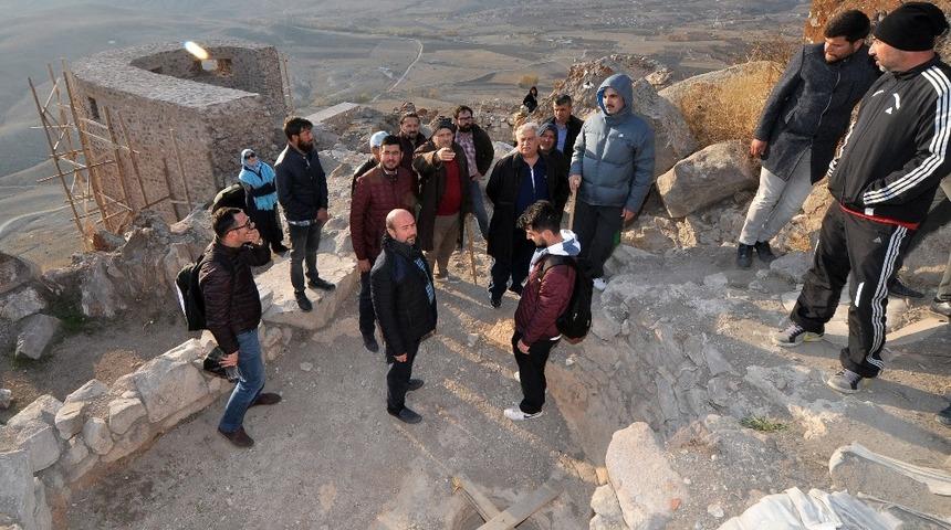 NEÜ Rektörü Şeker: “Gevale Kalesi tarihi bir miras”